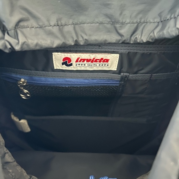 Invicta Jolly III Vintage Icon Padded Blue Backpack - Picture 4 of 5